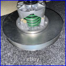 4x2 6x4 Secondary Driven Clutch for John Deere Gator AM119965 AM128235 AM134016