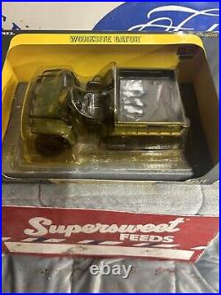 Ertl 1/16 John Deere Worksite Gator In Box