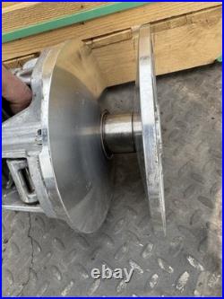 John Deere Gator 825i 2019 Primary Drive Clutch AM146794 New Take Off