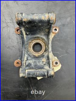 John Deere Gator 865/835 Knuckle Rear AM146168