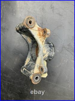 John Deere Gator 865/835 Knuckle Rear AM146168