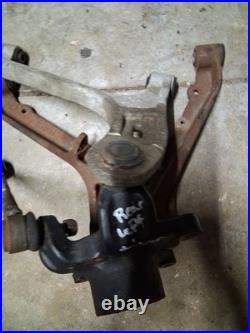 John Deere Gator Rsx 860 i Rear Left Knuckle Axle Carrier And Control A Arms