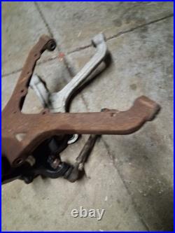 John Deere Gator Rsx 860 i Rear Left Knuckle Axle Carrier And Control A Arms