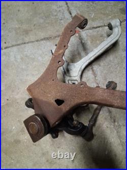 John Deere Gator Rsx 860 i Rear Left Knuckle Axle Carrier And Control A Arms